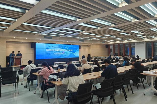 智媒赋能阵地建设 规范运维筑牢宣传根基——我校开展融媒数智基座平台操作专项培训